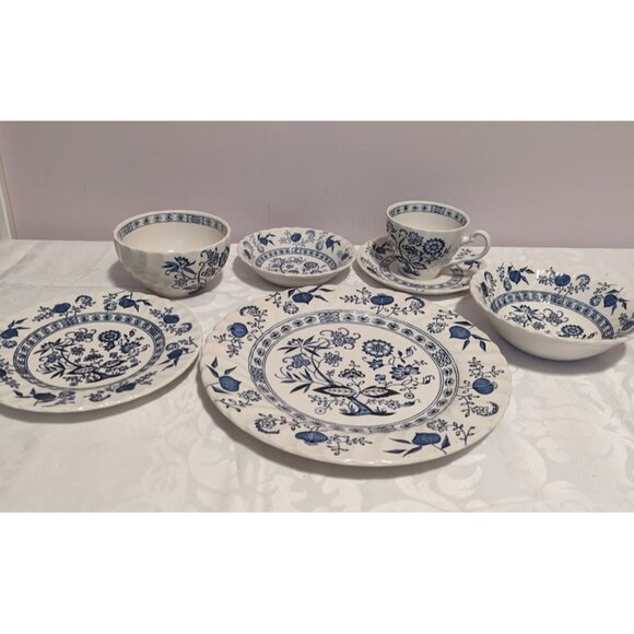 One set of BLUE NORDIC Dishes by Johnson Brothers - Ironstone - made in ENGLAND - Picture 1 of 9